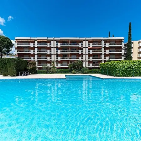 Riviera - Piscine & Terrasse Saint-raphael Saint-Raphael (Var)